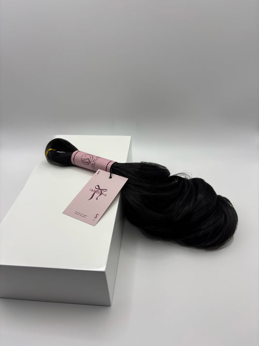 Dahlia Noir - French Curls